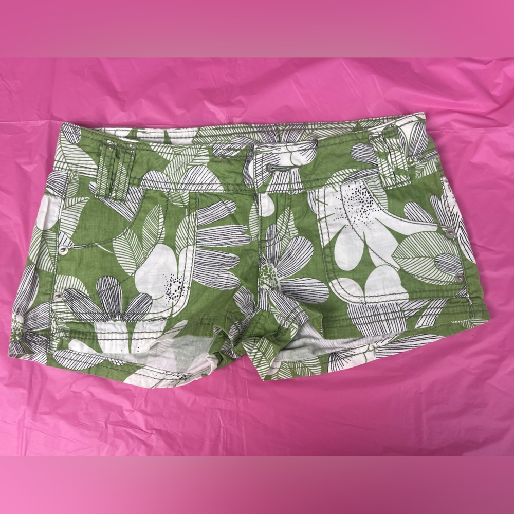 LOW RISE Z.Co JEANS Green Floral Shorts size 1 JUNIORS - Picture 9 of 12